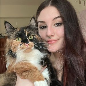 Meet your Posher, Hailey